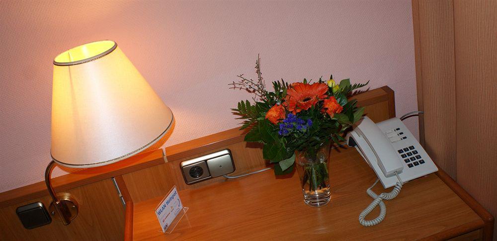 Hotel Sachsentor Хамбург Екстериор снимка